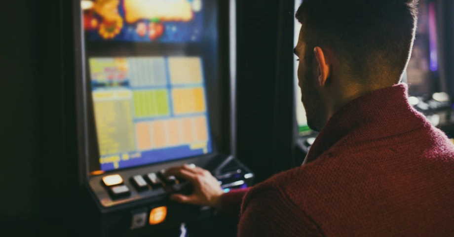 gambling causes problems